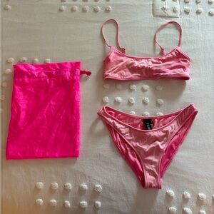 TRIANGLE bikini set